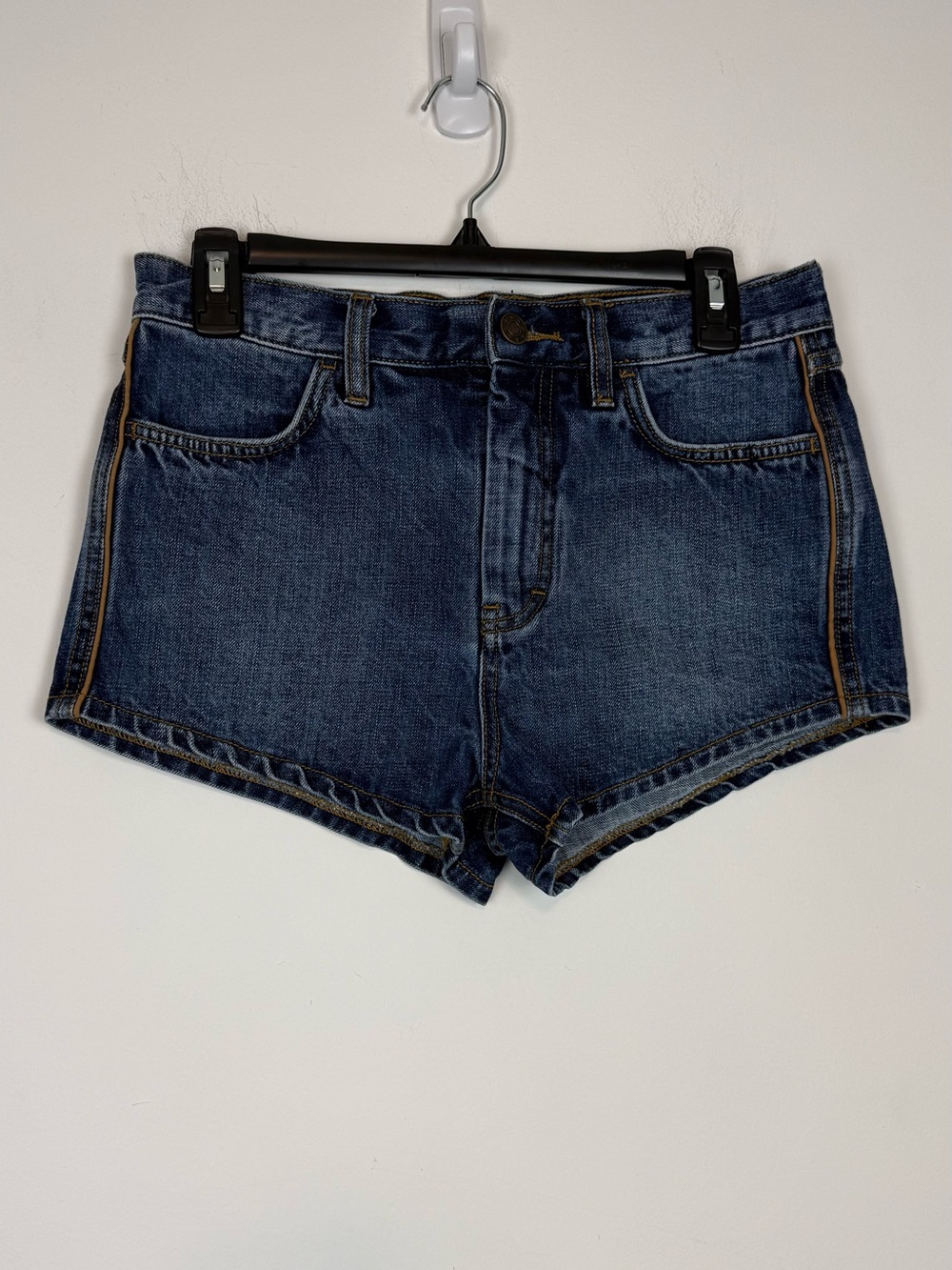 Free People Vintage Inspired Denim/Jean Micro Shorts with Brown Trim. Size 27.